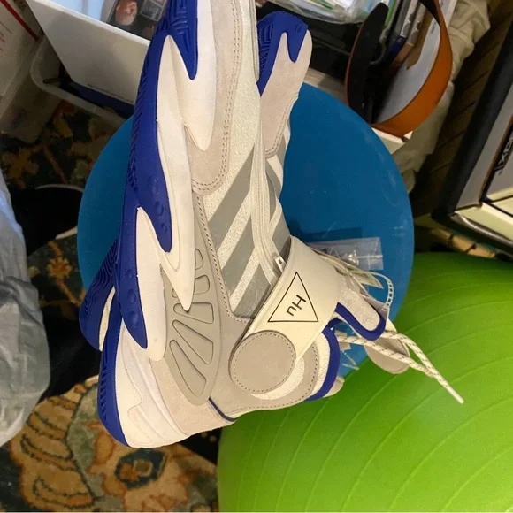 Adidas crazy Byw Hu Pharrell Williams Men’s Size 7.5 - Picture 7 of 13
